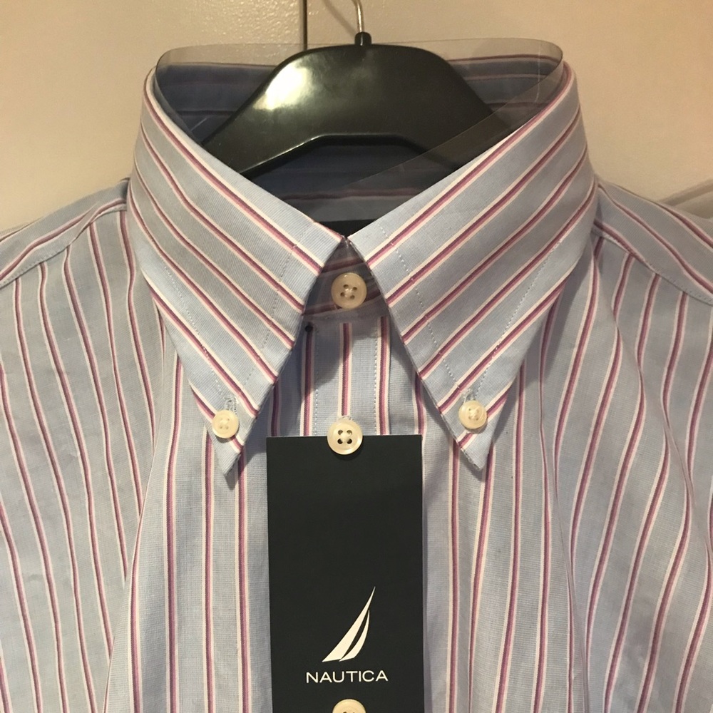NWT-Men’s Button down Shirt